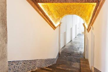 Hello Lisbon Castelo Apartments