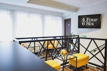 هتل Garni House 46 Plus