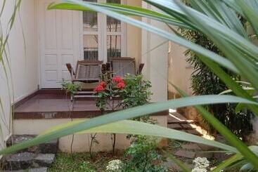 호텔 Orion Skywings