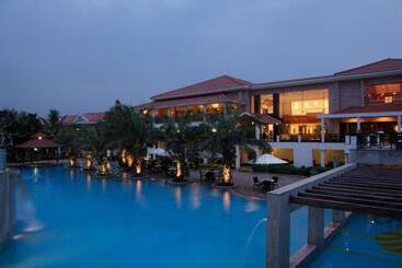 호텔 Palm Meadows Resort