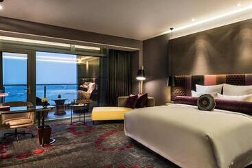 هتل Pullman Nanjing Lukou Airport