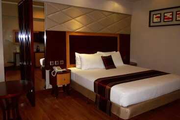 בית מלון כפרי Regent S Park