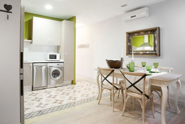 Two Sisters Apartments
