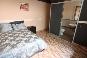 호스텔 The Florian's B&B