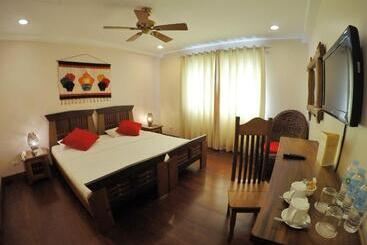 ホテル Corto Del Mar