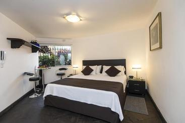 בית מלון כפרי Posada Bella