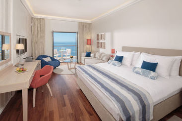هتل Valamar Isabella Miramare