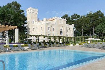 هتل Valamar Isabella Miramare