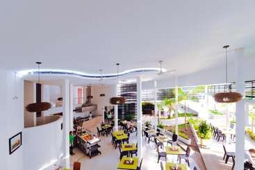 فندق Waira Suites