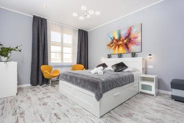 آپارتمان‌های توریست‌ها Mikołajska 5 Apartments