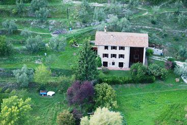 مبيت وإفطار Le Brede