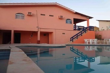 فندق فئة نجمة واحدة Pousada Radiante