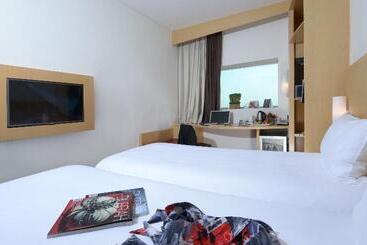 هتل Ibis Seef Manama