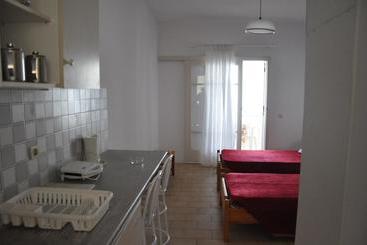 هتل Koskinas Apartments