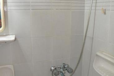 هتل Koskinas Apartments