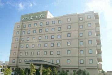 בית מלון כפרי Route Inn Yonezawa Ekihigashi