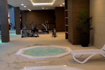 هتل Victoria & Spa Minsk