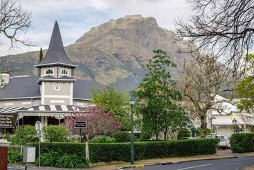 پانسیون Bonne Esperance Boutique Guest House