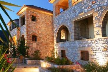 アパートメント Vardia