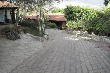 La Villada Inn  Hostel