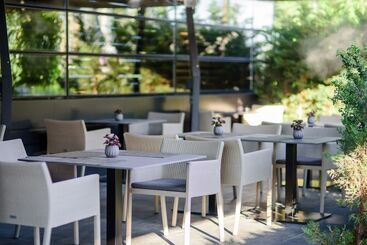 Berds Chisinau Mgallery Hotel Collection