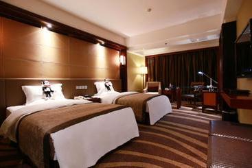هتل Chongqing Empark Grand