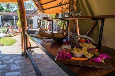 Отель Gabus Game Ranch