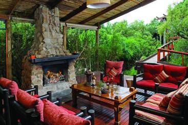 ホテル Kariega Game Reserve - Main Lodge