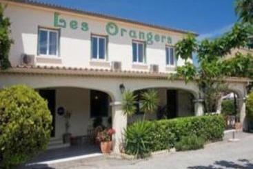 ホテル Les Orangers