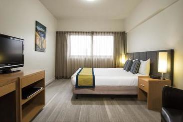 בית מלון כפרי Aligned Corporate Residences Mackay