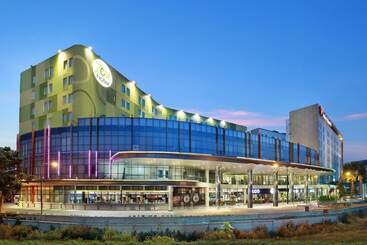 Zest Airport Jakarta By Swiss Belhotel International