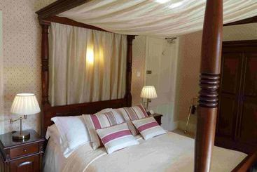 پانسیون Cockington Cottages