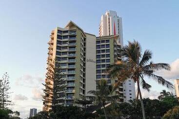 Surfers Hawaiian Holiday Apartments