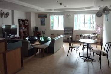 בית מלון כפרי City Park Lodge