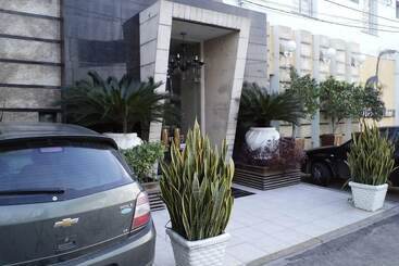 בית מלון כפרי Feira Plaza