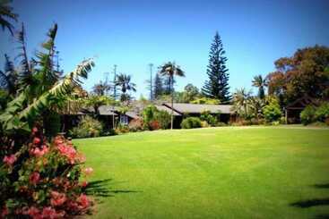 هتل Fletcher Christian Apartments