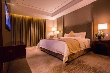 هتل Howard Johnson Tianyu Plaza Yingtan
