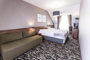 Отель Ośrodek Wypoczynkowy Alcest