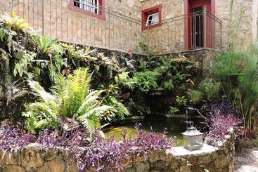 호텔 Pousada Araujo Bazilio