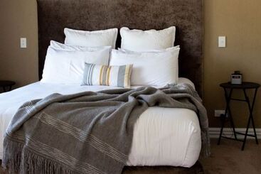 בית מלון כפרי Queenstown Country Lodge