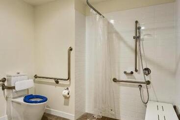 ホテル Quest Townsville On Eyre