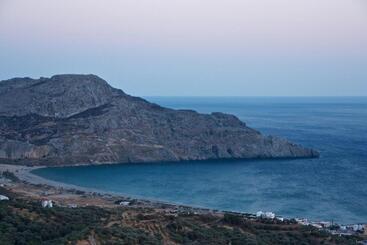 Отель Thalassa House Apartments