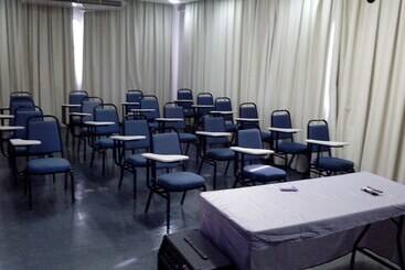 Aparthotel La Defense Apart