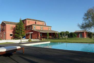 کلبه L'antigo Granaro