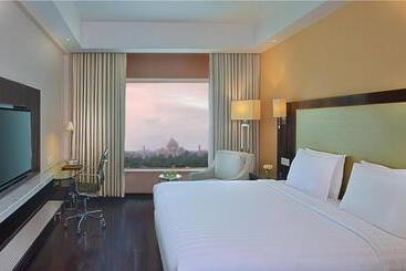Radisson Hotel Agra