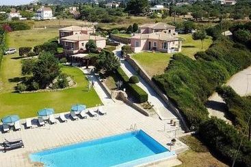 The Season Villas