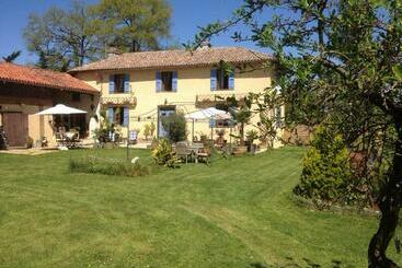 Bed and Breakfast Domaine Le Chec