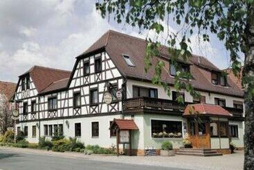 펜션 Landgasthof Hotel Zum Stern