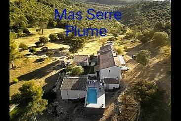 ベッドアンドブレックファースト Mas Serre Plume