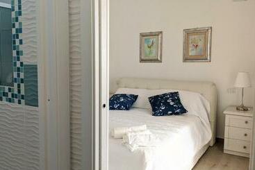 B&b Bentos Pula Di Lucarelli S